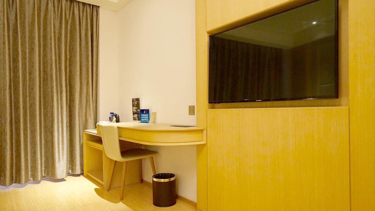Ji Hotel Zhuji Xishi'S Hometown ภายนอก รูปภาพ